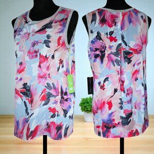 NWT TRISHA TYLER ( S ) Floral Sleeveless Round Collar Lightweight Top